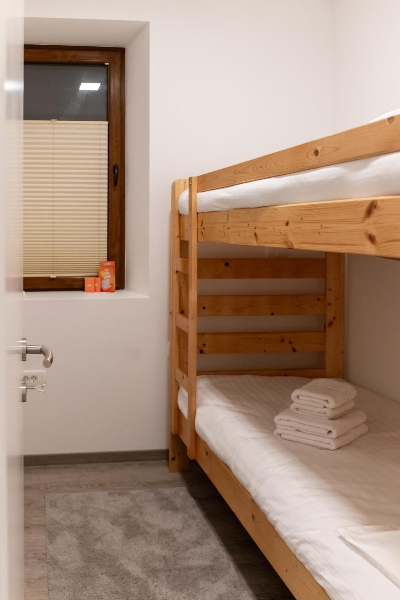 Oliver Street Apartment Vipava Exterior photo
